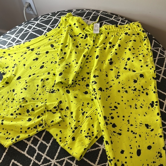 SOLD - NWT! NY&C Flirty shoulder Jumpsuit - Picture 5 of 6